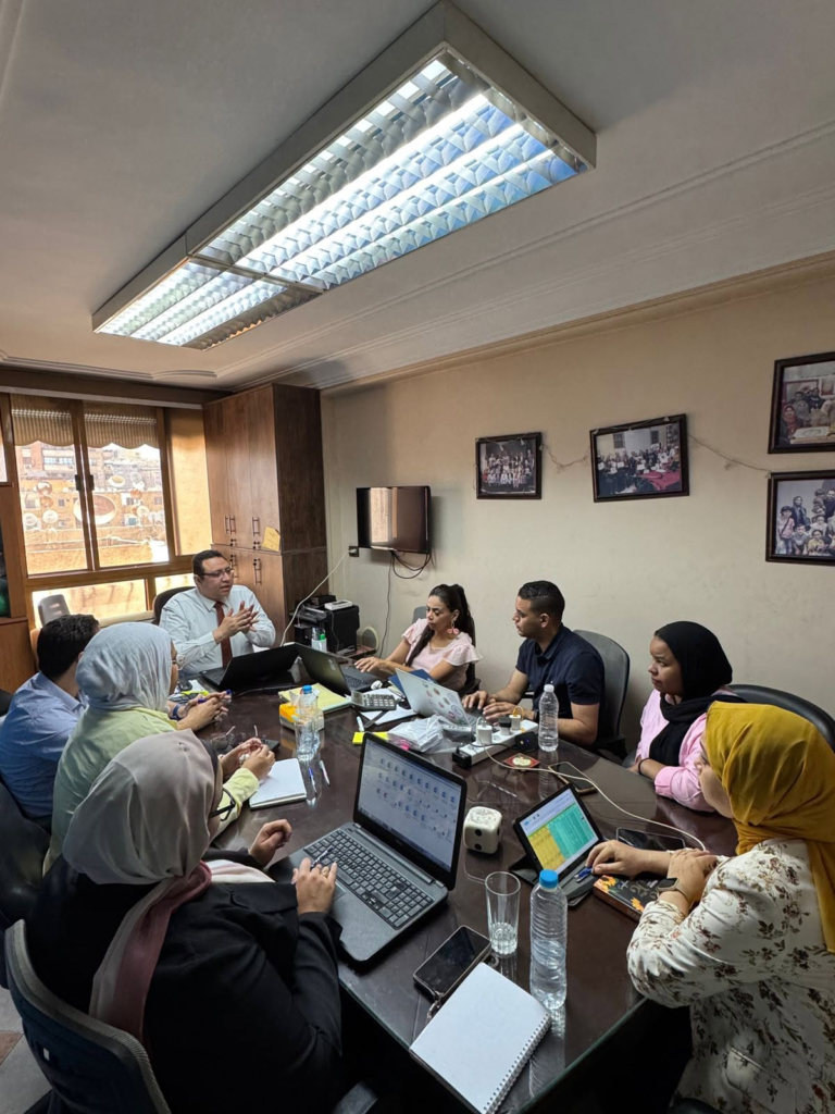 مؤسسة الوطن الداعم تواصل تعزيز شبكة الأمان الاجتماعي بما يضمن توفير بيئة آمنة وخدمات متكاملة للنساء